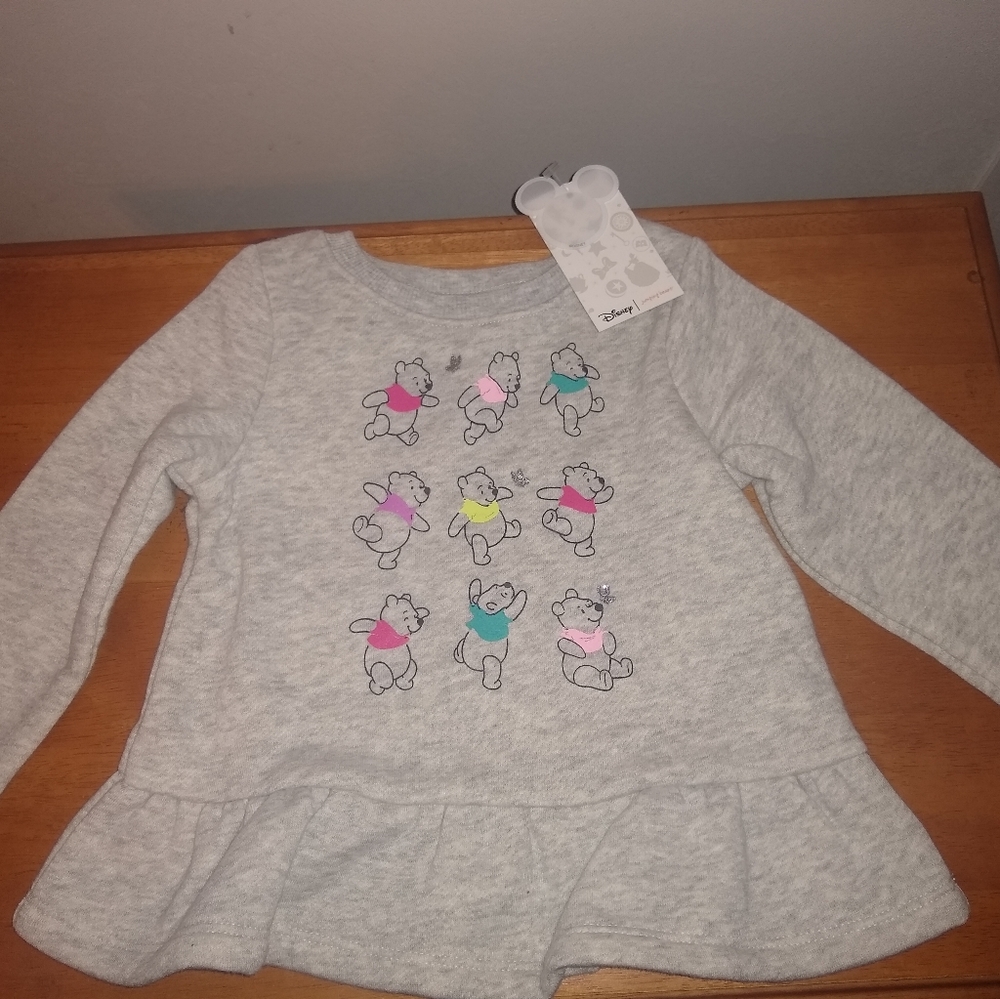 Disney Winnie the Pooh Girls Sweatshirt Sz 18 Mo.